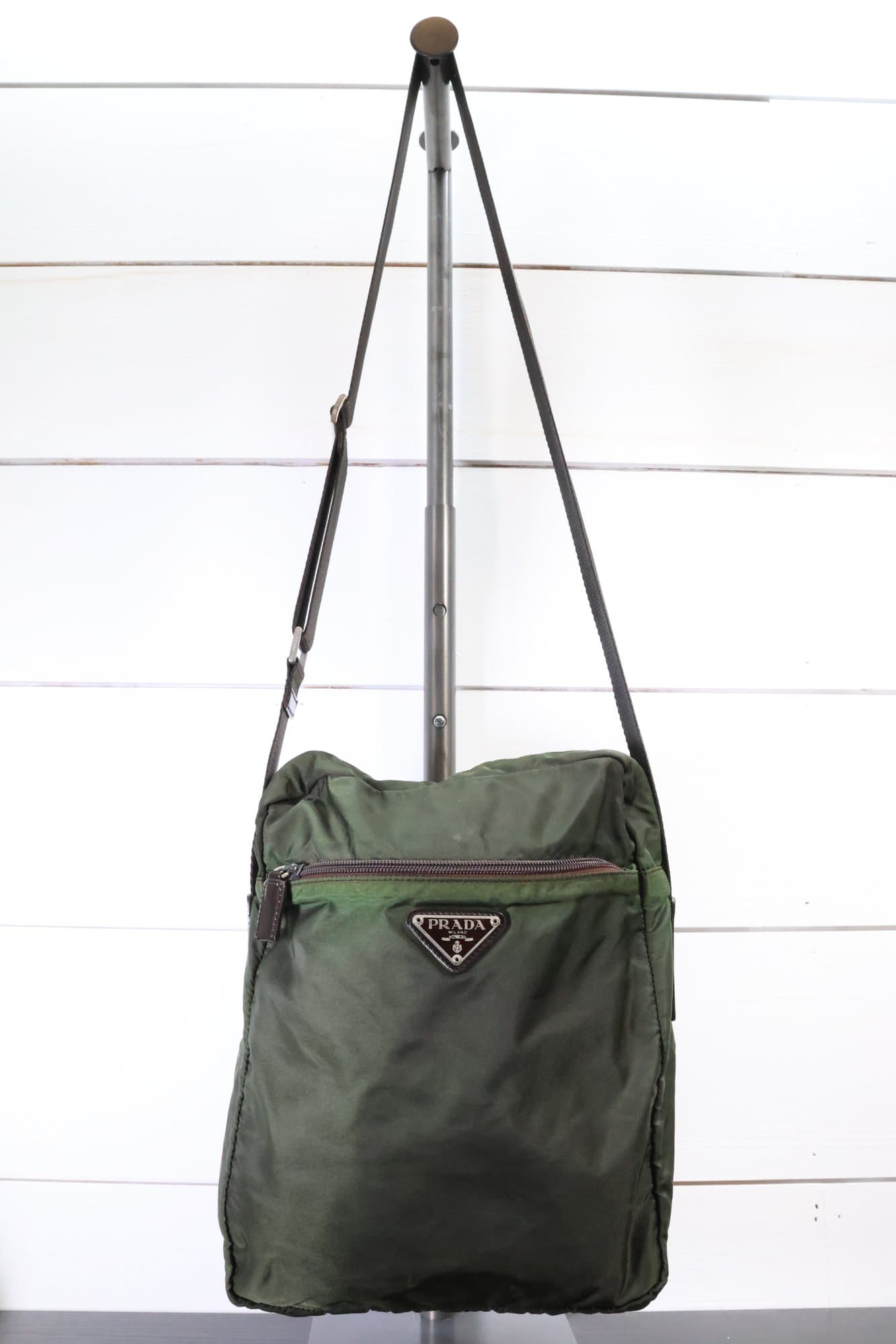 Prada Nylon Tessuto Crossbody Messenger Bag Handbag Purse Olive Green handbags auction on bidia.ai