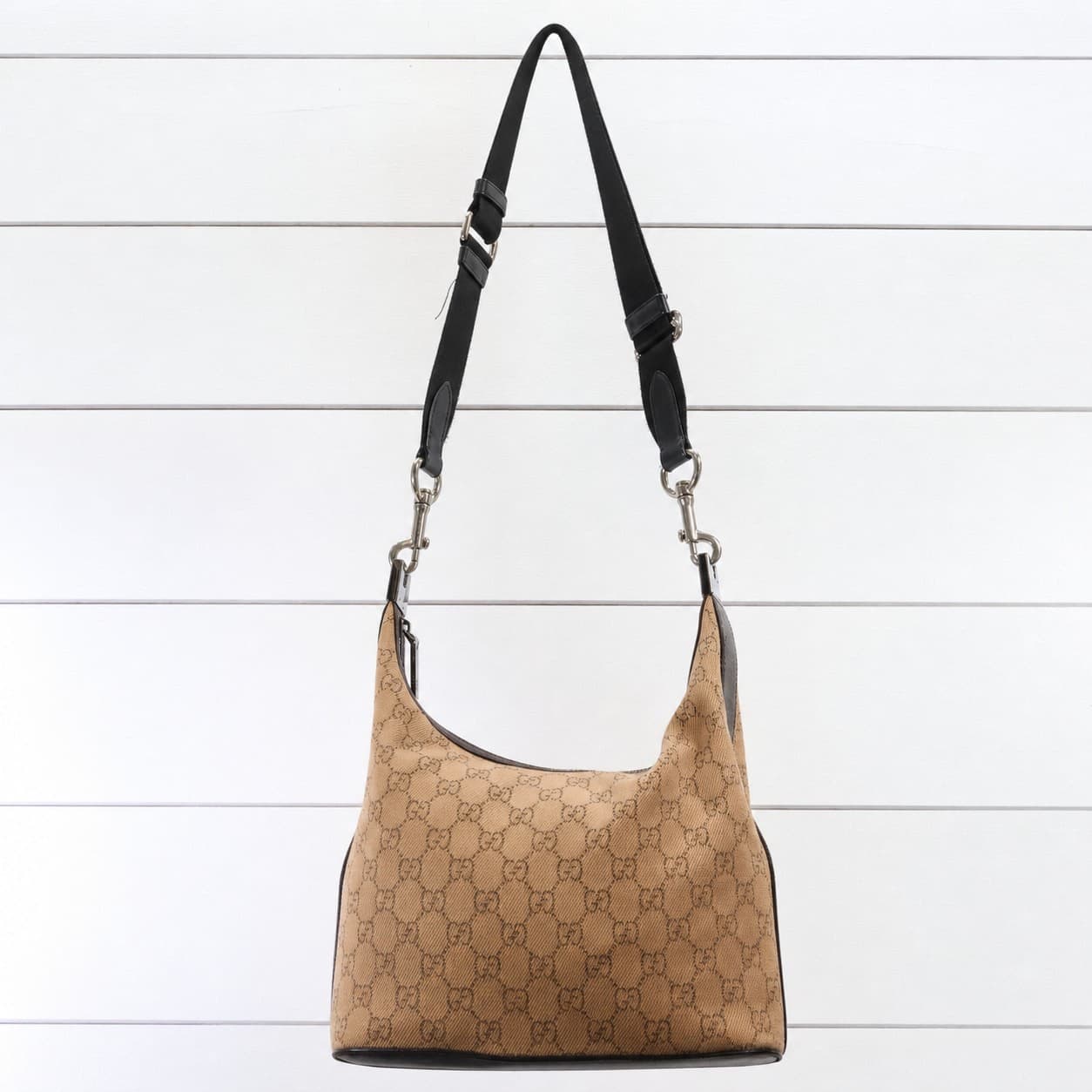 Gucci GG Canvas Hobo Shoulder Bag Handbag Purse Beige Brown Leather handbags auction on bidia.ai