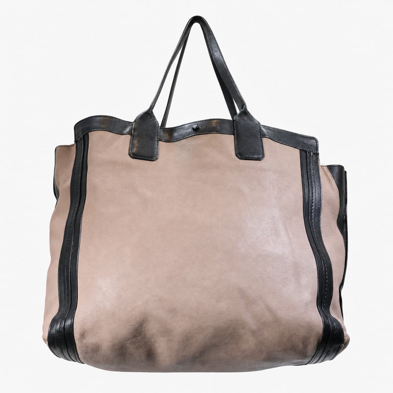 Chloé Two-Tone Beige Black Leather Tote Handbag Purse Bag Shoulder Bag handbags auction on bidia.ai