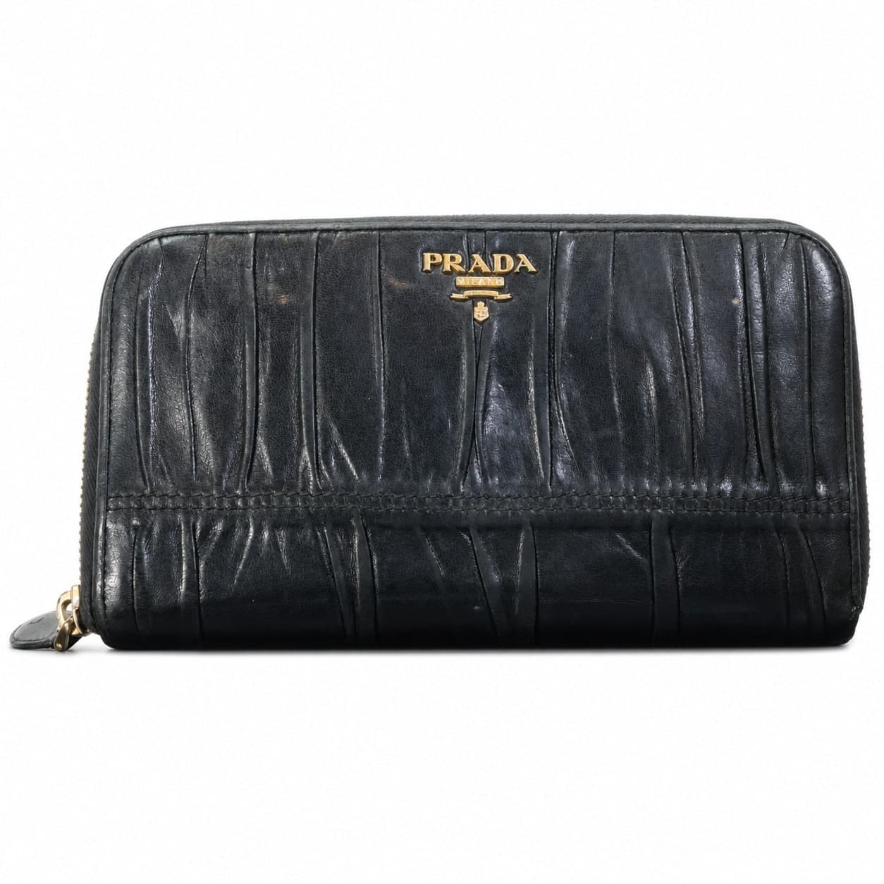 Prada Nappa Gaufre Gathered Black Leather Zip Around Wallet Purse handbags auction on bidia.ai