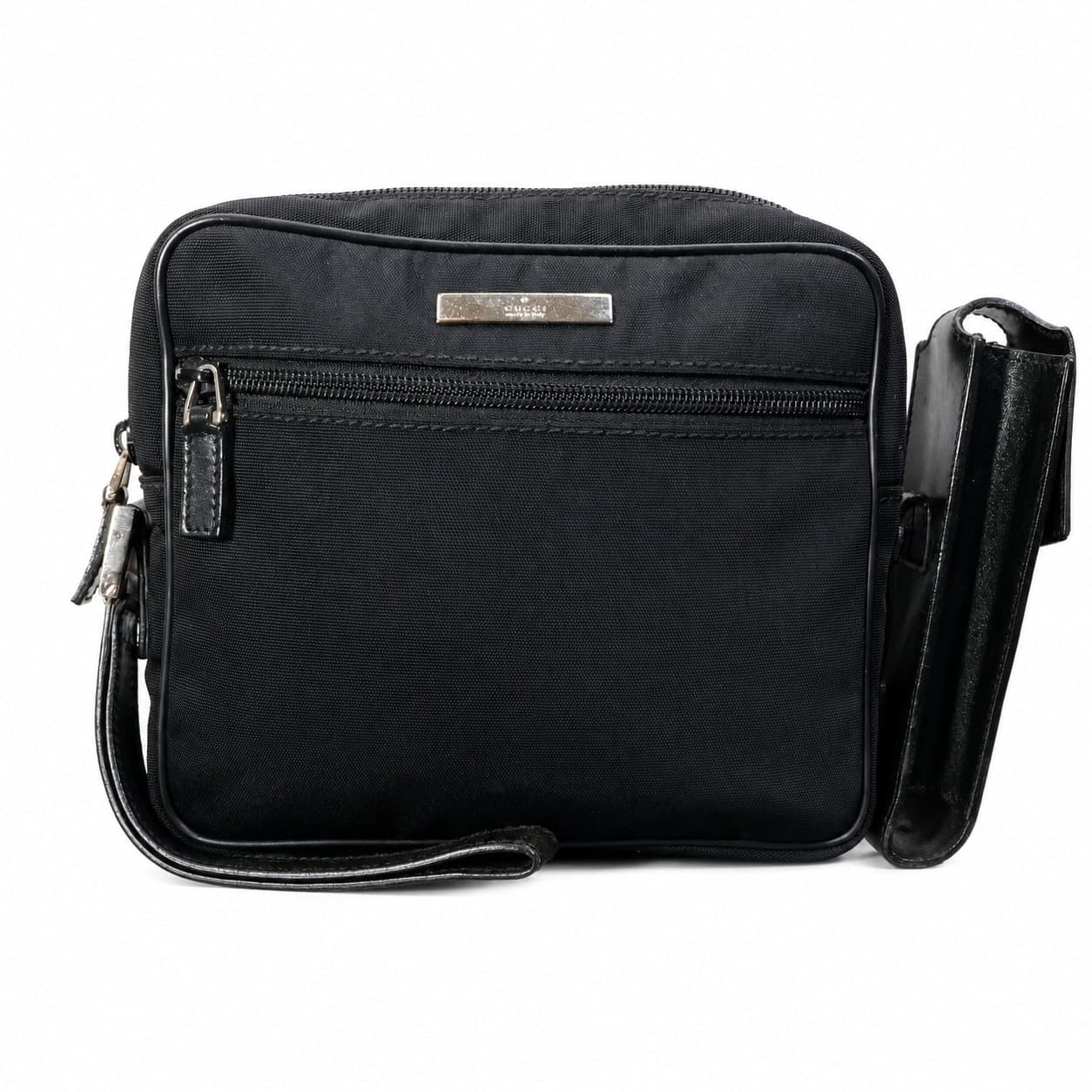 Gucci Black Nylon Canvas Leather Messenger Shoulder Bag Handbag Purse handbags auction on bidia.ai