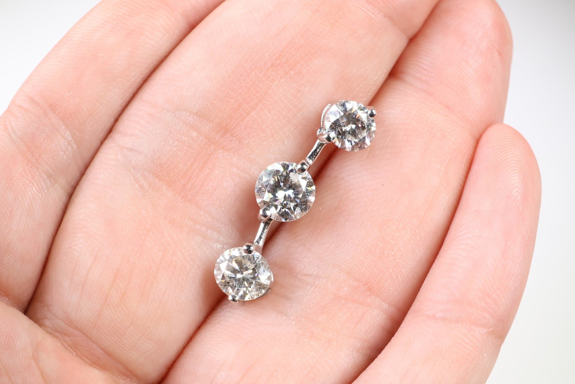 Platinum, Natural Diamond Pendant 1.007ct, Gemstone Jewelry Diamonds jewelry auction on bidia.ai