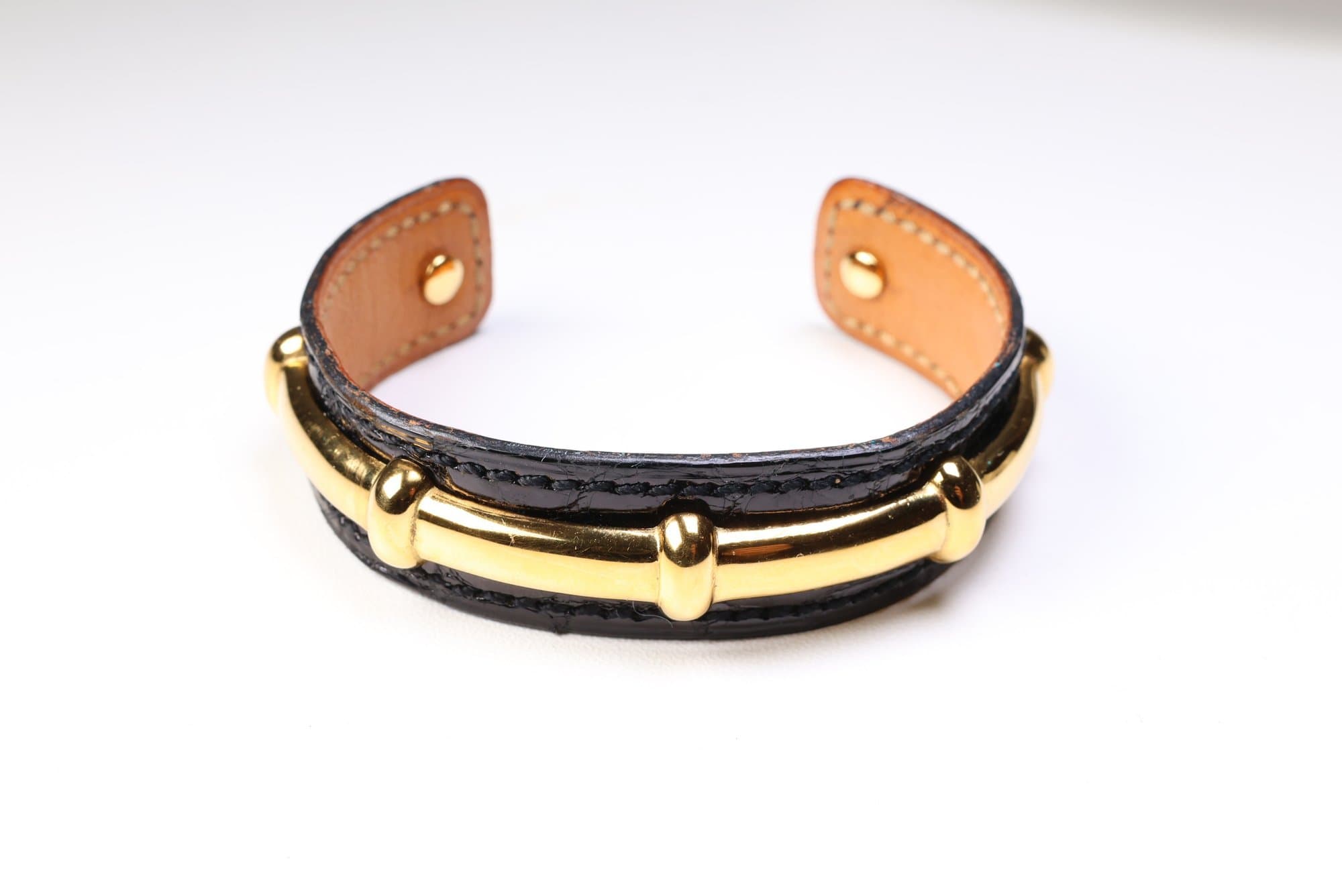 HERMES Gold Black Agatha Bangle Bracelet Vintage Jewelry jewelry auction on bidia.ai
