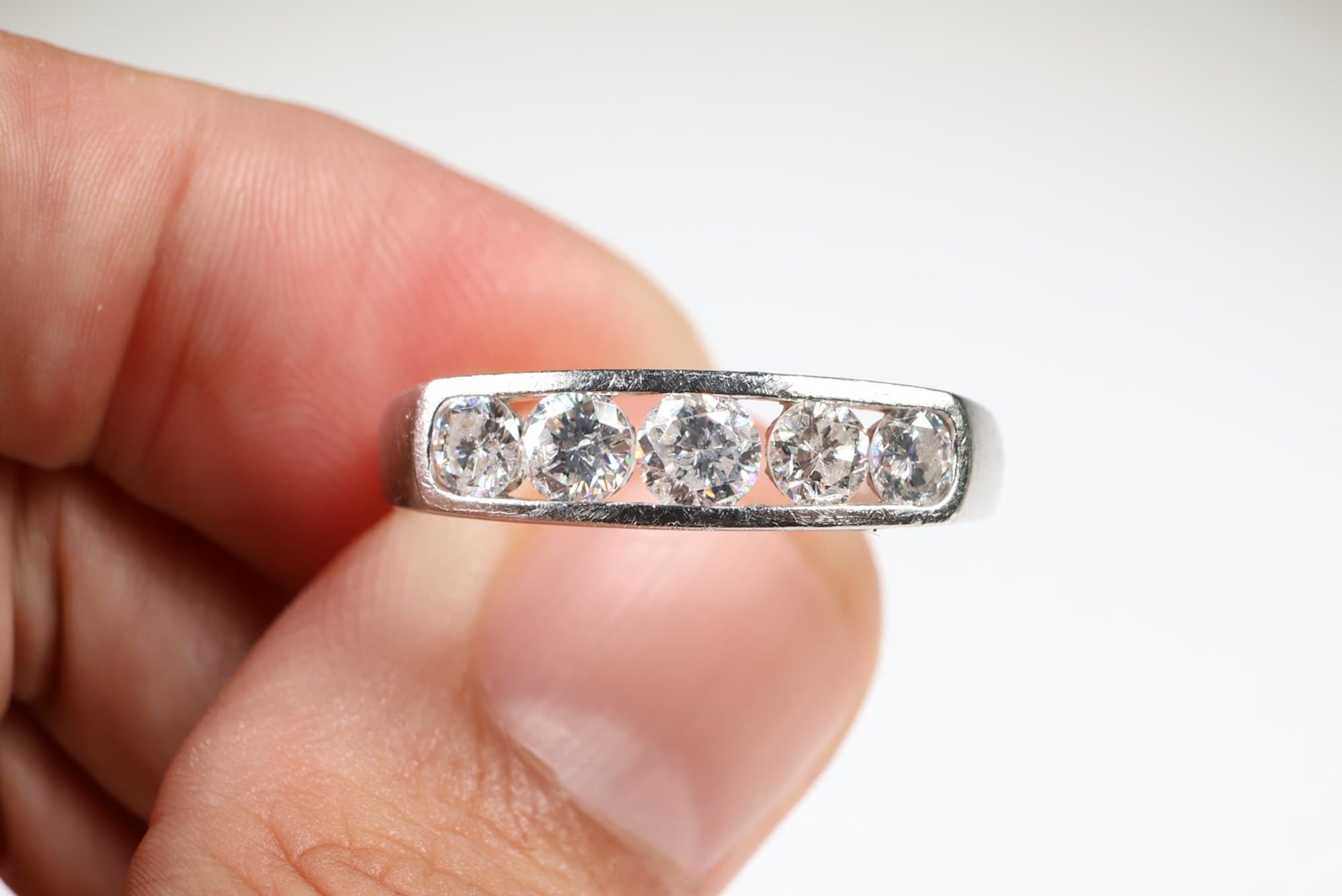Platinum, Natural Diamond Ring 0.50ctw, Jewelry Gemstone Diamonds jewelry auction on bidia.ai