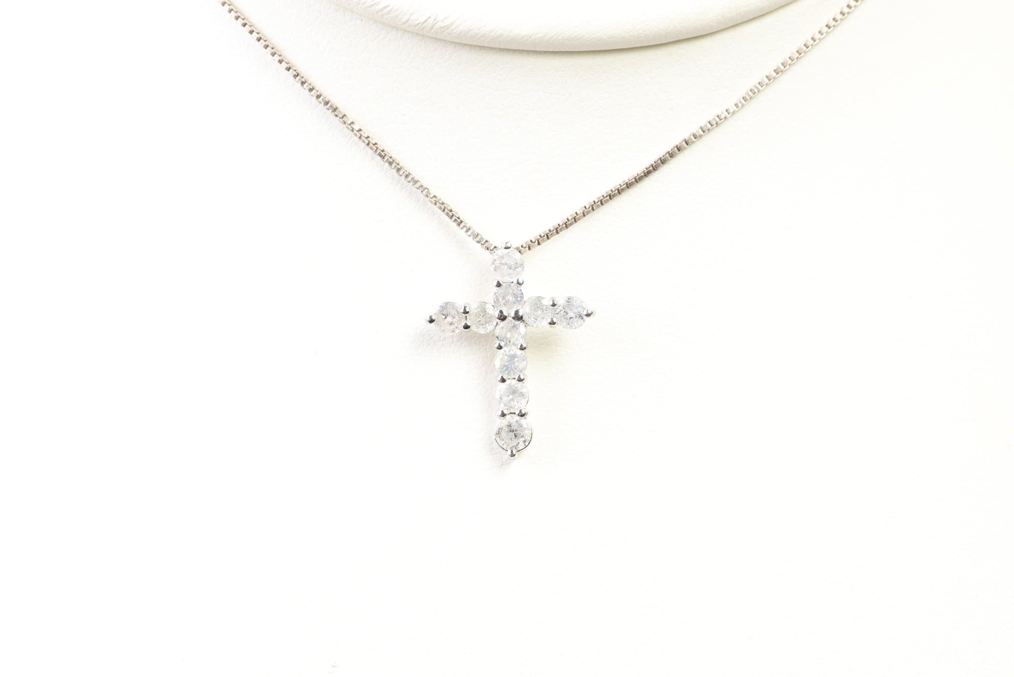 Platinum, Natural Diamond Cross Pendant 1.00ctw, Gemstone Jewelry Diamonds jewelry auction on bidia.ai