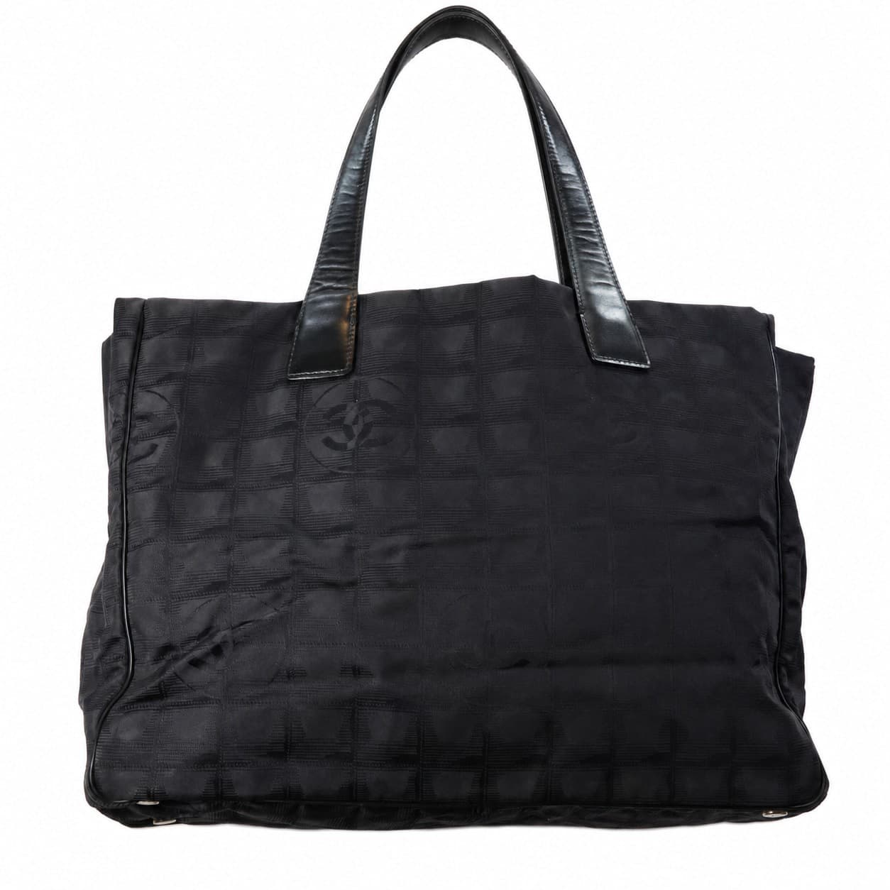 Chanel New Travel Line Nylon Jacquard Tote Bag Handbag Purse Black Leather handbags auction on bidia.ai