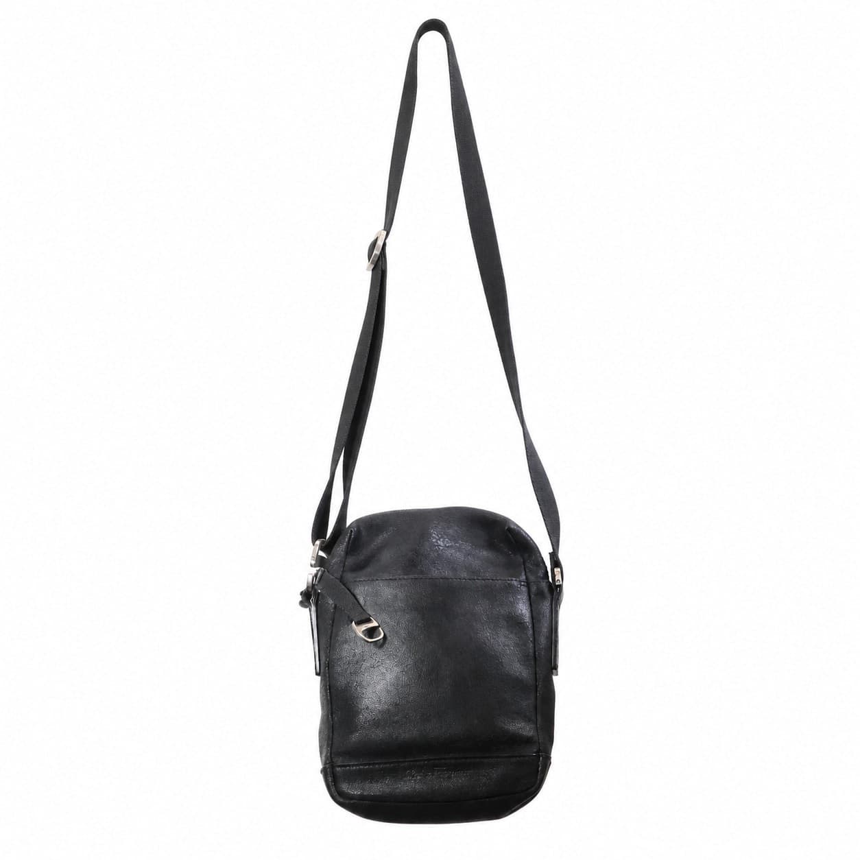 Salvatore Ferragamo Black Leather Crossbody Bag Messenger Purse Handbag handbags auction on bidia.ai
