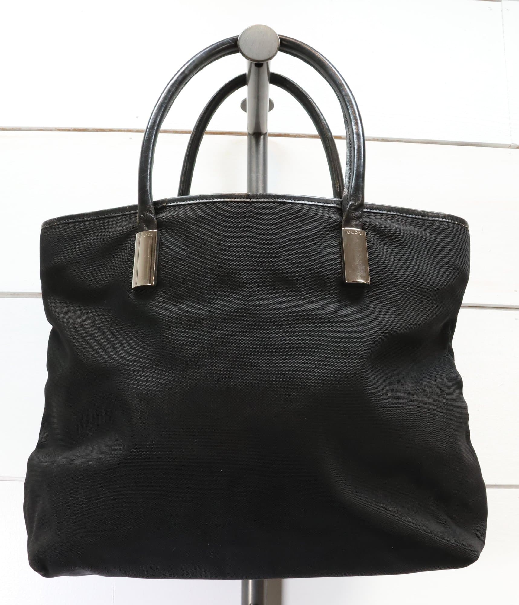 Gucci Tote Black Nylon Silver Hardware Leather Trim Leather Handles Jacquard Lining handbags auction on bidia.ai