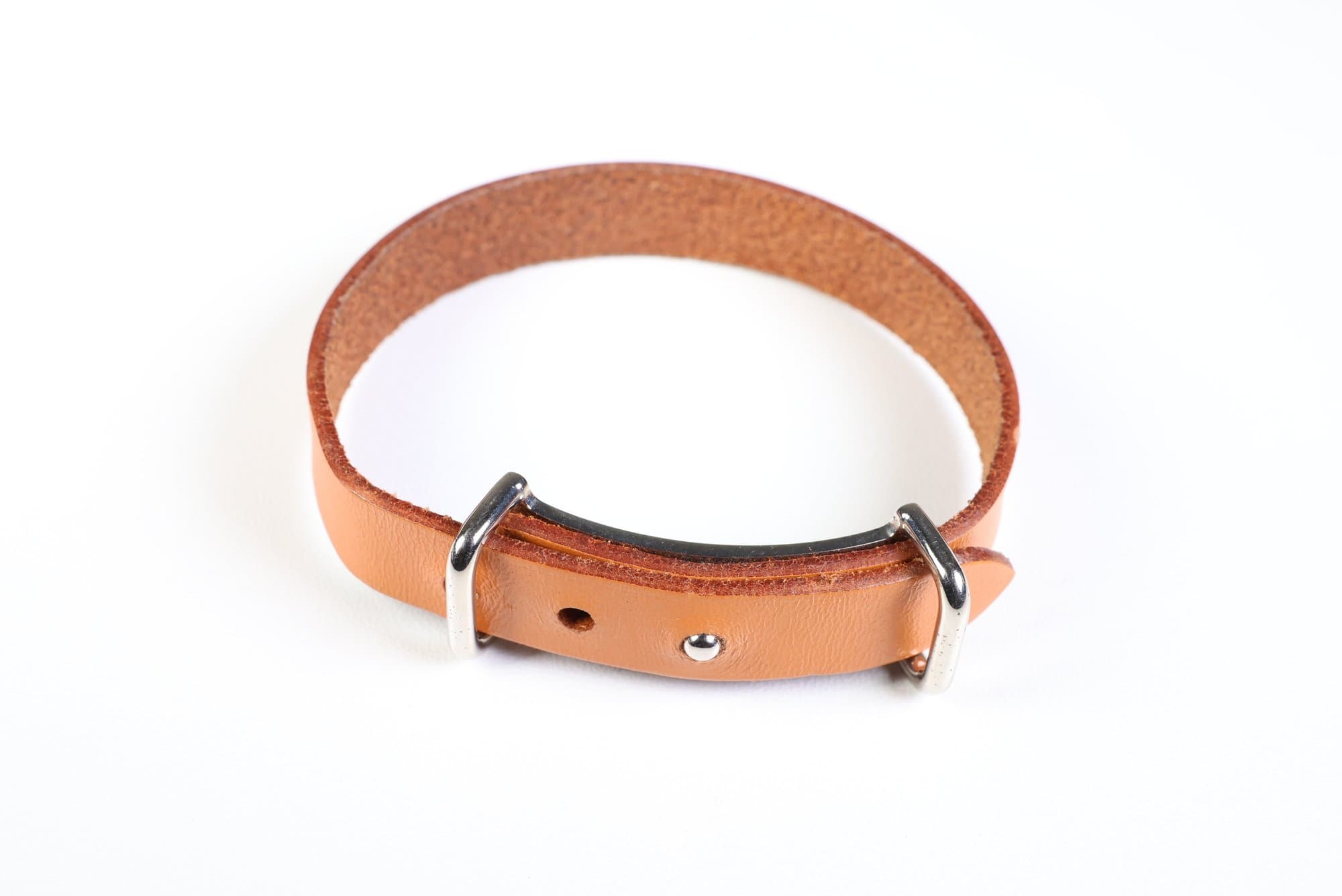 Hermes Api II Triple Tour Wrap Bracelet Jewelry & Watches auction on bidia.ai